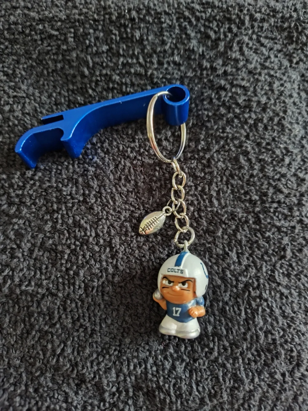 🏈 NFL Colts #17 Rivers Teenymates Blue Football Player Keychain &Bottle Opener